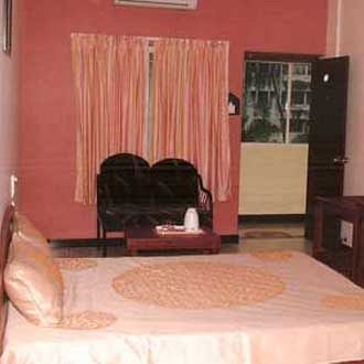 Woodside Hotel Mangalore Ngoại thất bức ảnh
